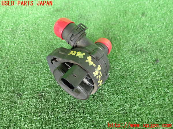 2UPJ-32962110]ベンツ C200 ステーションワゴン(204248)(204)ウォーターポンプ 中古_m0001.jpg