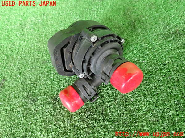 2UPJ-32962110]ベンツ C200 ステーションワゴン(204248)(204)ウォーターポンプ 中古_m0002.jpg