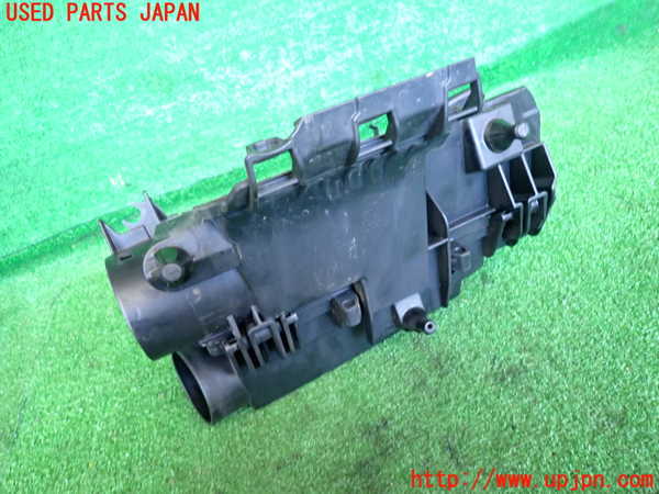 2UPJ-32962560]ベンツ C200 ステーションワゴン(204248)(204)エアクリーナーボックス 中古_m0004.jpg
