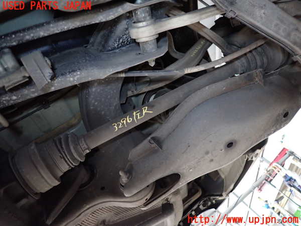 2UPJ-32964025]ベンツ C200 ステーションワゴン(204248)(204)左リアドライブシャフト 中古_m0001.jpg