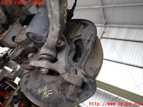 2UPJ-32964295]ベンツ C200 ステーションワゴン(204248)(204)左フロントナックルハブ 中古_m0001.jpg