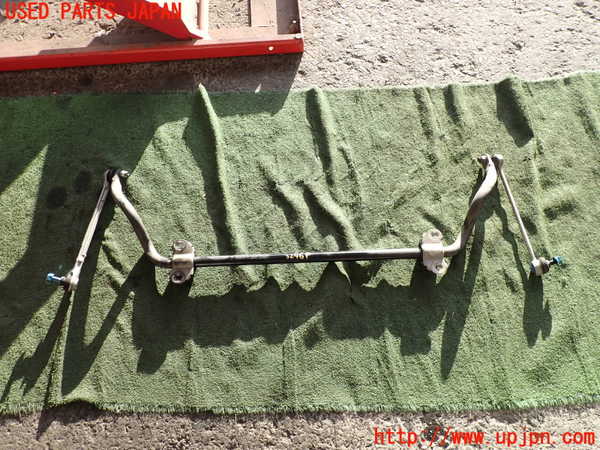 2UPJ-32965440]ベンツ C200 ステーションワゴン(204248)(204)フロントスタビライザー 中古_m0001.jpg