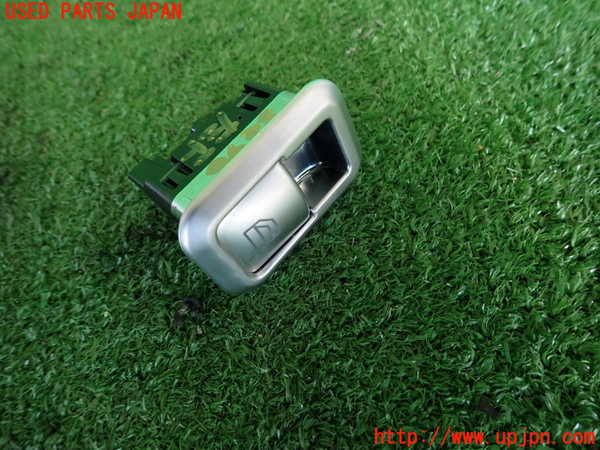 2UPJ-32966245]ベンツ C200 ステーションワゴン(204248)(204)左前パワーウィンドウスイッチ 中古_m0001.jpg