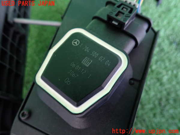 2UPJ-32966381]ベンツ C200 ステーションワゴン(204248)(204)センサー1 (アクセルペダル) 中古_m0003.jpg