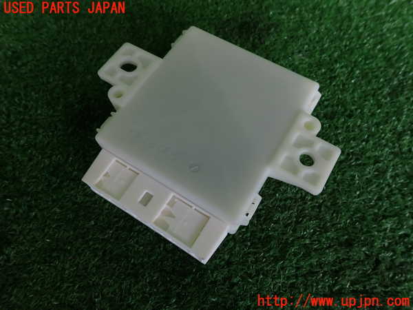 2UPJ-32966147]ベンツ C200 ステーションワゴン(204248)(204)コンピューター2 (Park Assist) 中古_m0002.jpg