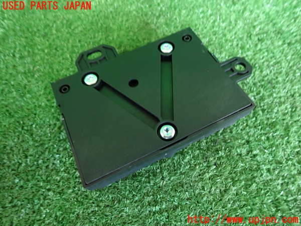 2UPJ-32966149]ベンツ C200 ステーションワゴン(204248)(204)コンピューター4 (Fuel Pump Control) 中古_m0002.jpg