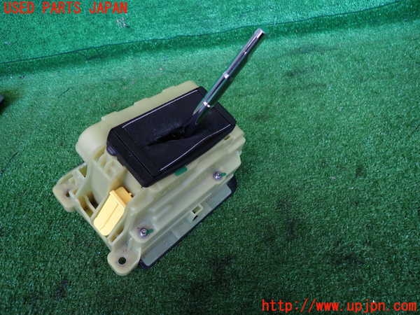 2UPJ-32967555]ベンツ C200 ステーションワゴン(204248)(204)ATシフトレバー 中古_m0001.jpg