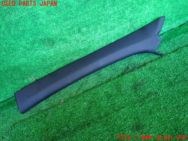 2UPJ-32967660]ベンツ C200 ステーションワゴン(204248)(204)左フロントピラートリム 中古_m0001.jpg