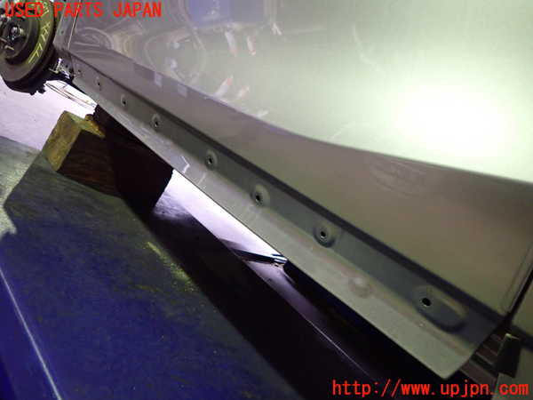 2UPJ-32971260]レクサス・UX250h(MZAH10)左前ドア 中古 NSG M4O5 43R-00014_m0003.jpg