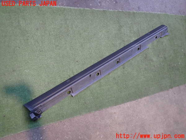 2UPJ-32971392]レクサス・UX250h(MZAH10)左サイドステップ 中古_m0001.jpg