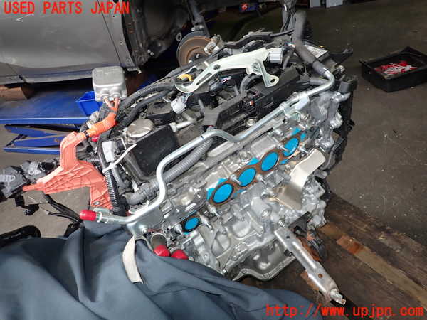 2UPJ-32972010]レクサス・UX250h(MZAH10)エンジン M20A-FXS 中古_m0002.jpg