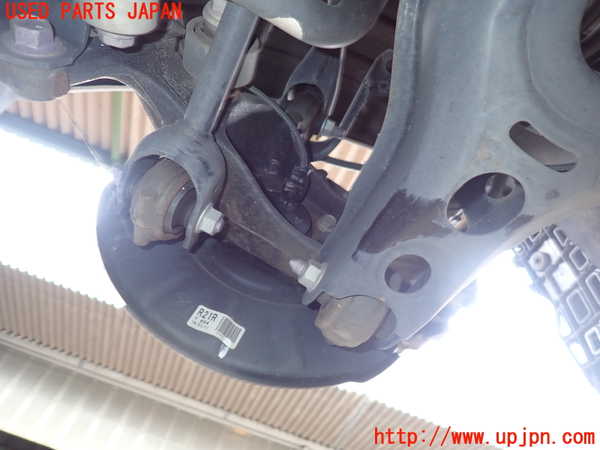 2UPJ-32974300]レクサス・UX250h(MZAH10)右リアナックルハブ 中古_m0002.jpg