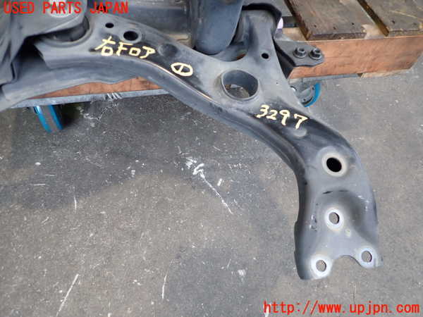 2UPJ-32975176]レクサス・UX250h(MZAH10)右フロントロアアーム1 中古_m0001.jpg