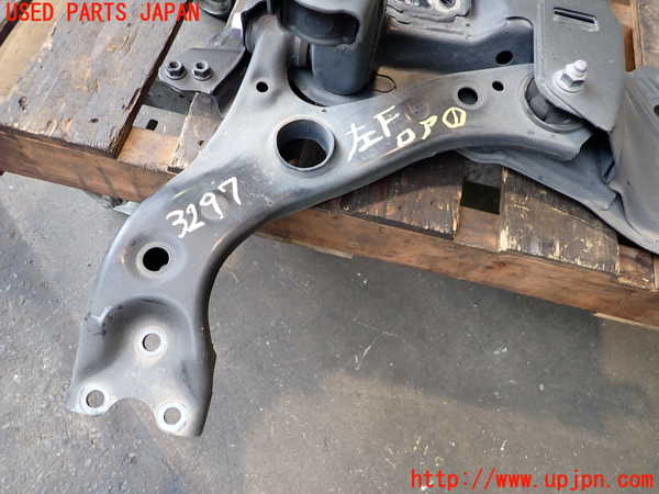 2UPJ-32975186]レクサス・UX250h(MZAH10)左フロントロアアーム1 中古_m0001.jpg