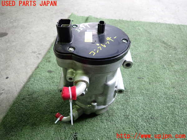2UPJ-32976025]レクサス・UX250h(MZAH10)エアコンコンプレッサー 中古_m0001.jpg