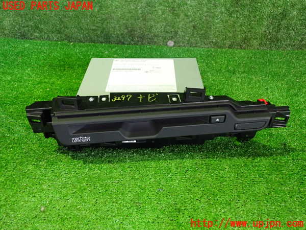 2UPJ-32976589]レクサス・UX250h(MZAH10)カーナビゲーション 中古_m0001.jpg