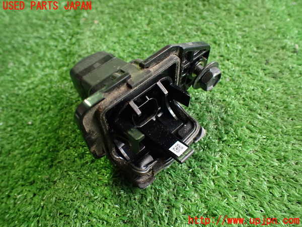 2UPJ-32976680]レクサス・UX250h(MZAH10)バックカメラ 中古_m0003.jpg