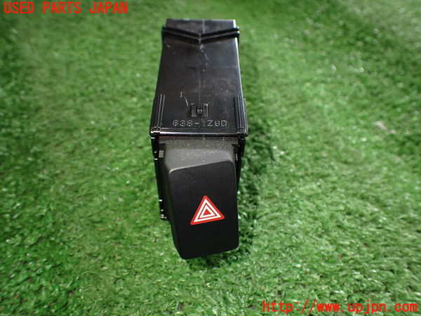 2UPJ-32976290]レクサス・UX250h(MZAH10)ハザードスイッチ 中古_m0001.jpg