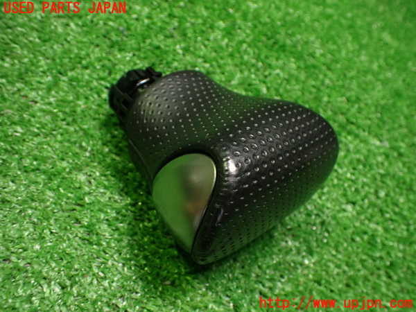 2UPJ-32977570]レクサス・UX250h(MZAH10)シフトノブ 中古_m0002.jpg