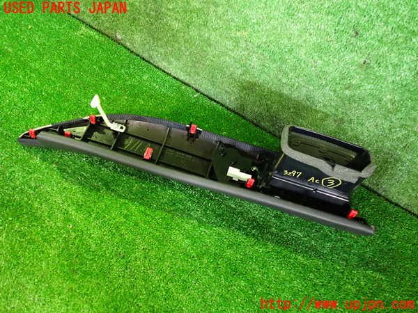 2UPJ-32977528]レクサス・UX250h(MZAH10)エアコン吹き出し口3 中古_m0003.jpg