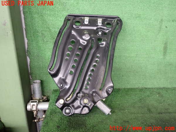 2UPJ-32981296]アウディ・A5 カブリオレ(8FCALF)右後レギュレーターモーター 中古_m0003.jpg