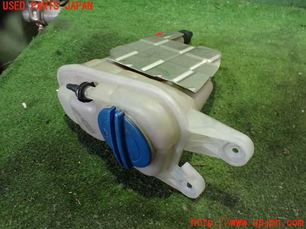 2UPJ-32982410]アウディ・A5 カブリオレ(8FCALF)ラジエータータンク 中古_m0002.jpg