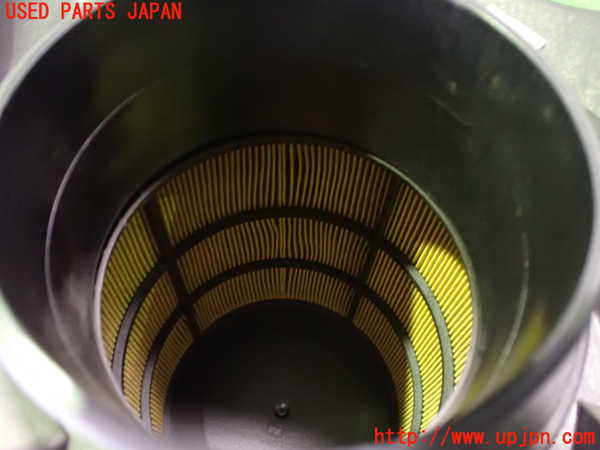 2UPJ-32982560]アウディ・A5 カブリオレ(8FCALF)エアクリーナーボックス 中古_m0003.jpg