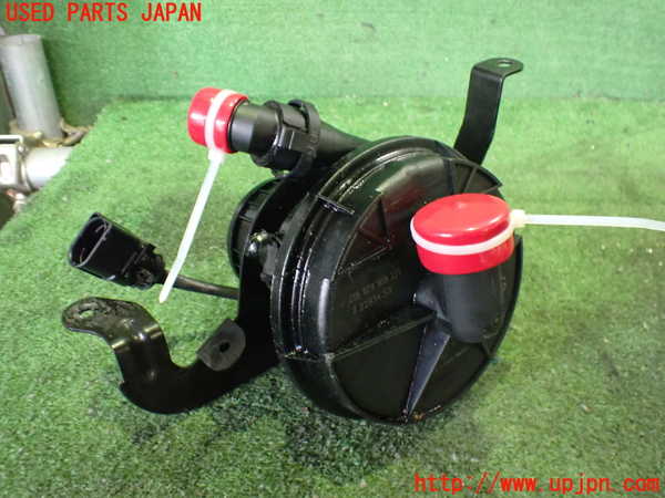 2UPJ-32982590]アウディ・A5 カブリオレ(8FCALF)エアポンプ 中古_m0001.jpg