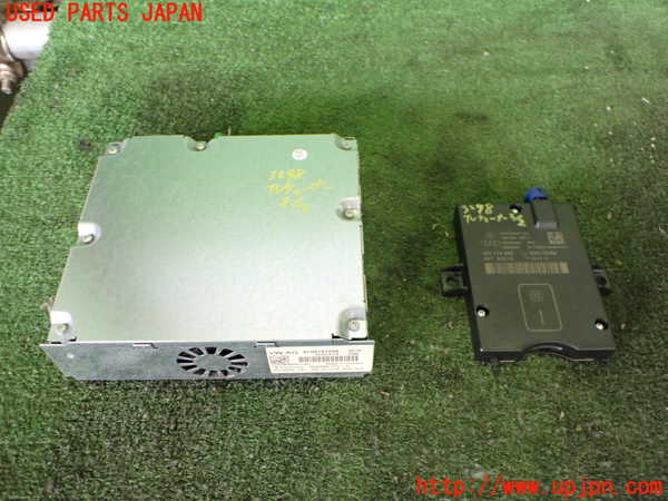 2UPJ-32986660]アウディ・A5 カブリオレ(8FCALF)TVチューナー 中古_m0001.jpg