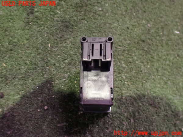 2UPJ-32986307]アウディ・A5 カブリオレ(8FCALF)スイッチ2 (パーキング) 中古_m0002.jpg