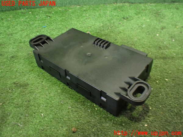 2UPJ-32986146]アウディ・A5 カブリオレ(8FCALF)コンピューター1 中古_m0002.jpg