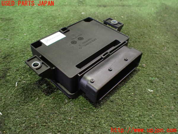 2UPJ-32986147]アウディ・A5 カブリオレ(8FCALF)コンピューター2 中古_m0002.jpg