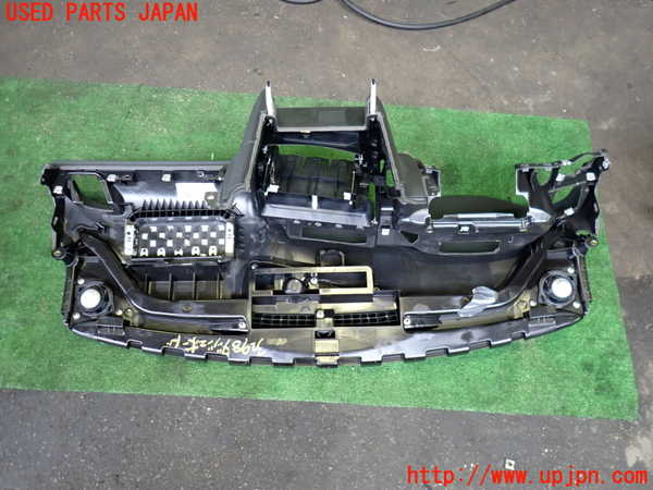 2UPJ-32987505]アウディ・A5 カブリオレ(8FCALF)ダッシュボード 中古_m0004.jpg