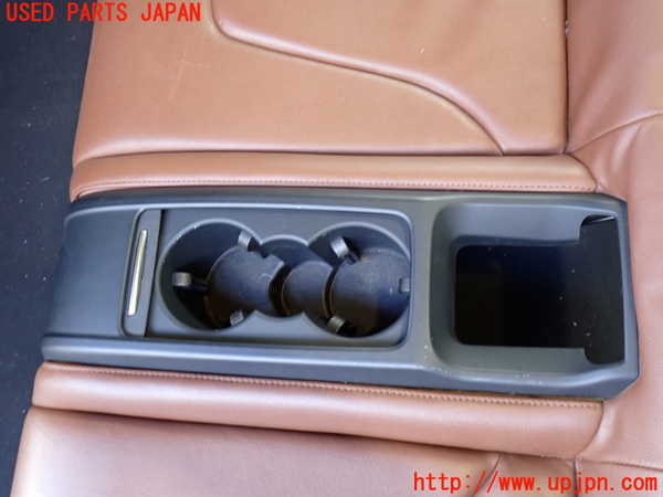 2UPJ-32987385]アウディ・A5 カブリオレ(8FCALF)リアシート 中古_m0004.jpg