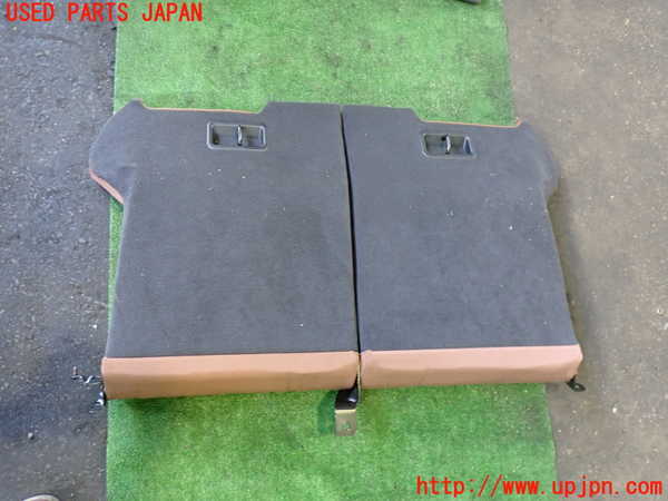 2UPJ-32987385]アウディ・A5 カブリオレ(8FCALF)リアシート 中古_m0005.jpg