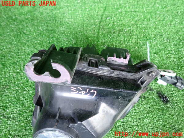 2UPJ-32991180]レクサス・RC300h(AVC10)右フォグ (ジャンク品) 中古_m0002.jpg