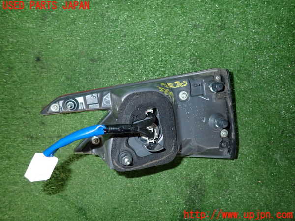 2UPJ-32991550]レクサス・RC300h(AVC10)右リアフィニッシャー 中古_m0003.jpg