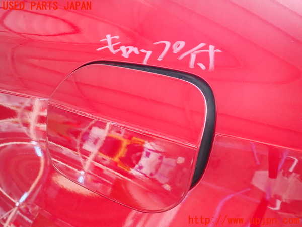 2UPJ-32991690]レクサス・RC300h(AVC10)フューエルリッド 中古_m0001.jpg