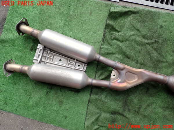 2UPJ-32992651]レクサス・RC300h(AVC10)センターパイプ1 中古_m0003.jpg
