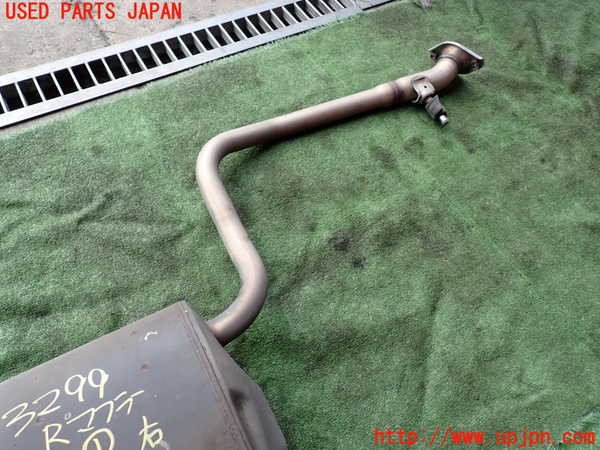 2UPJ-32992671]レクサス・RC300h(AVC10)リアマフラー1 中古_m0003.jpg