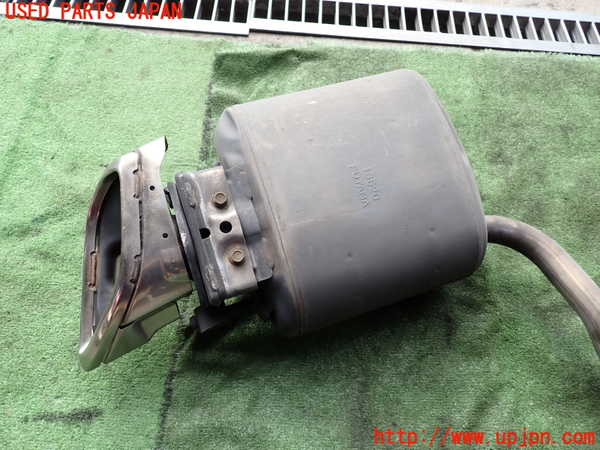 2UPJ-32992671]レクサス・RC300h(AVC10)リアマフラー1 中古_m0004.jpg