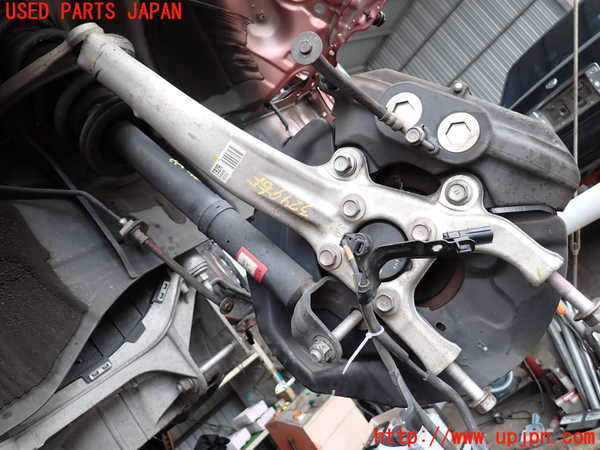 2UPJ-32994290]レクサス・RC300h(AVC10)右フロントナックルハブ 中古_m0002.jpg