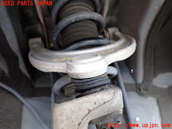 2UPJ-32995126]レクサス・RC300h(AVC10)右フロントアッパーアーム1 中古_m0002.jpg