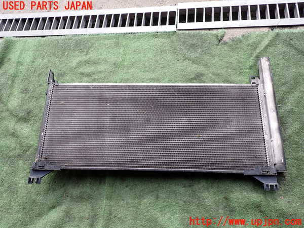 2UPJ-32996031]レクサス・RC300h(AVC10)エアコンコンデンサー1 中古_m0004.jpg