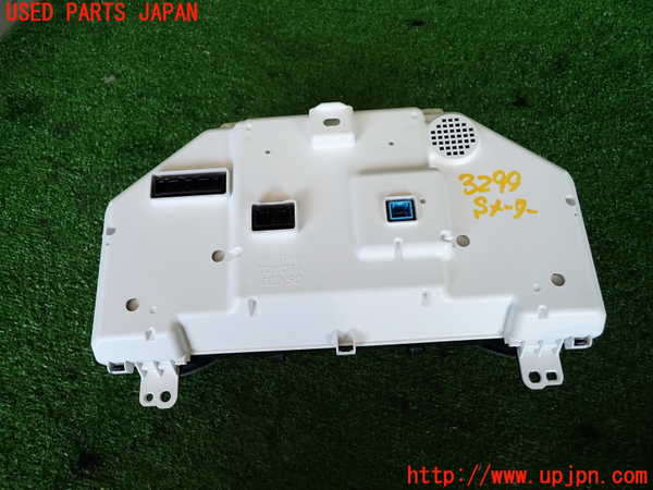 2UPJ-32996170]レクサス・RC300h(AVC10)スピードメーター 中古_m0003.jpg