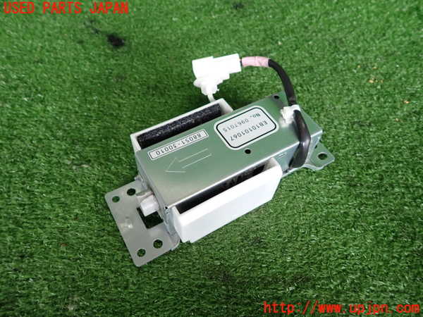 2UPJ-32996850]レクサス・RC300h(AVC10)空気清浄機 中古_m0001.jpg