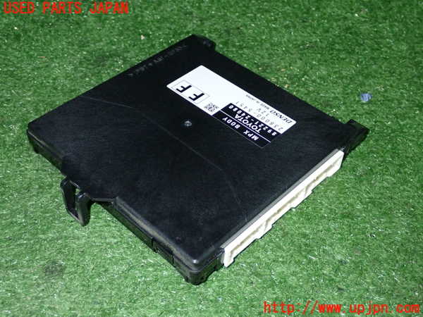 2UPJ-32996148]レクサス・RC300h(AVC10)コンピューター3 中古_m0001.jpg