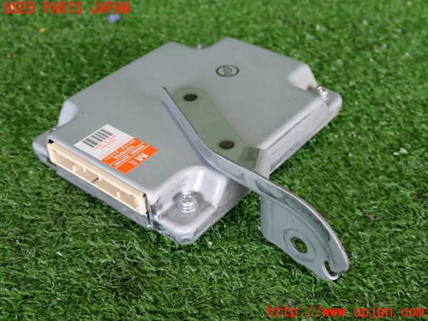 2UPJ-32996151]レクサス・RC300h(AVC10)コンピューター6 中古_m0001.jpg