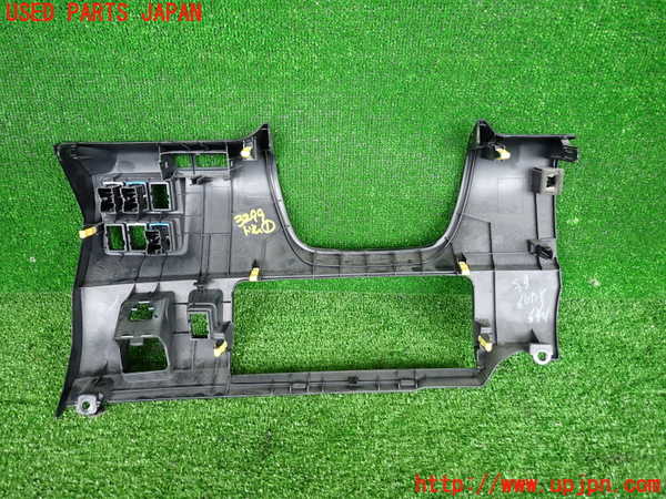 2UPJ-32997691]レクサス・RC300h(AVC10)内装トリム類1 中古_m0003.jpg