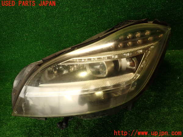 2UPJ-33001132]ベンツ CLS350(218359)(218)左ヘッドライト LED (ジャンク品) 中古_m0001.jpg